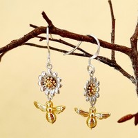 Sterling Silver Earring Two tone daisy with gold plated bee hook drops