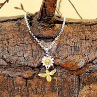 Sterling Silver Pendant (ONLY) Two tone daisy with gold plated bee
