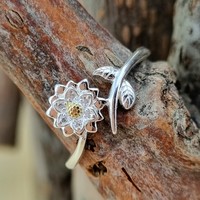 Sterling Silver Ring 2-tone cubic zirconia fancy flower